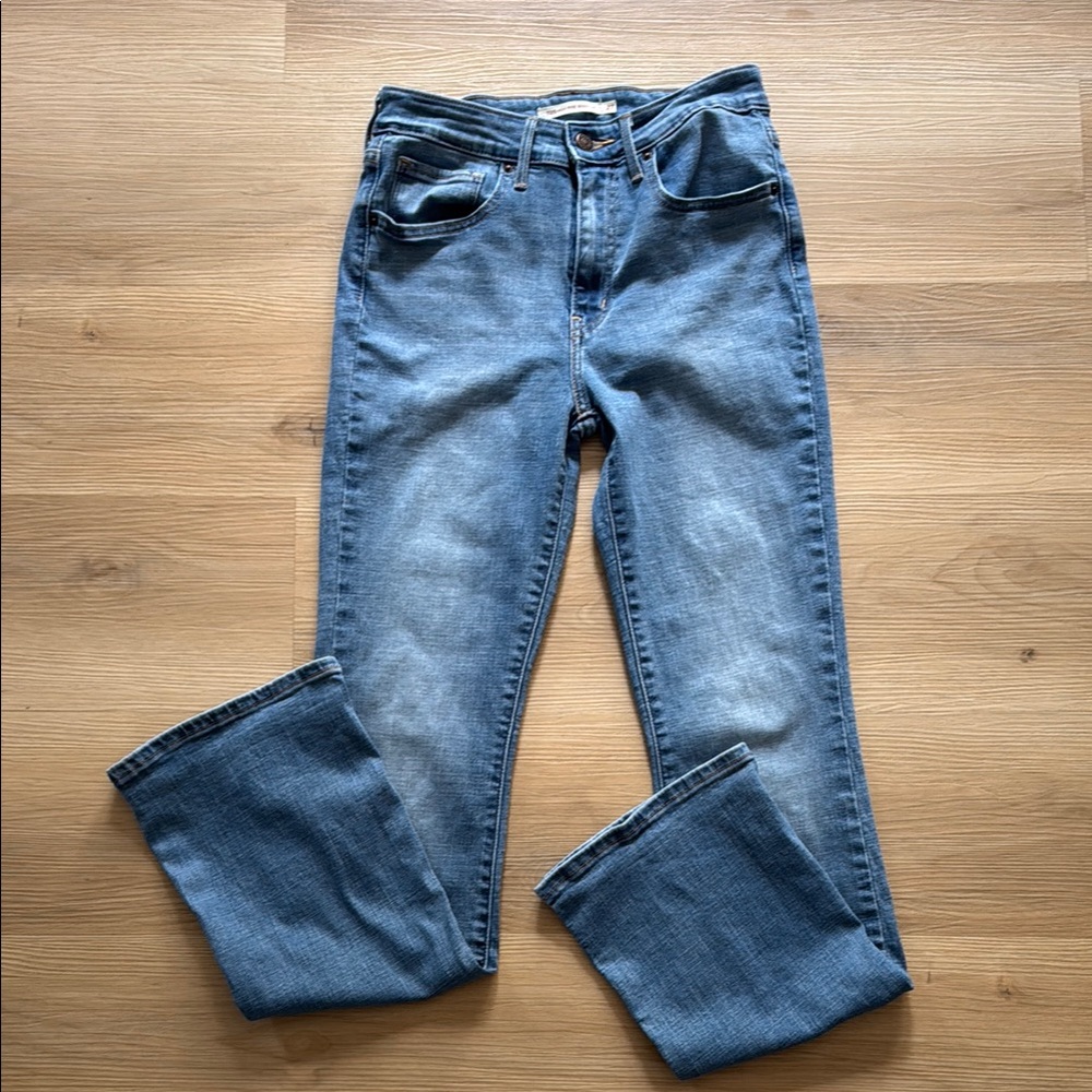 Levi’s 725 Boot Cut Jeans